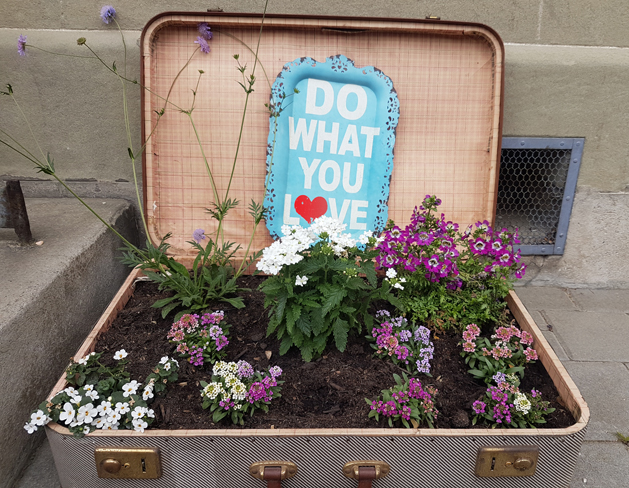 ... always open the suitcase!