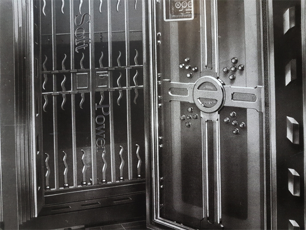 ... never just black&white!